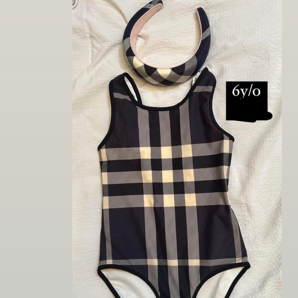Burberry Swimsit w/headband